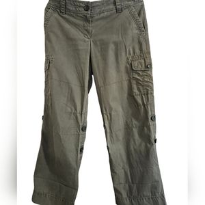 Anne Taylor Loft Cargo Utility pants/shorts army green size 6